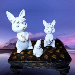 Vintage Set of 3 Hand Painted Ceramic Bunny Rabbit Family Figurines - Easter